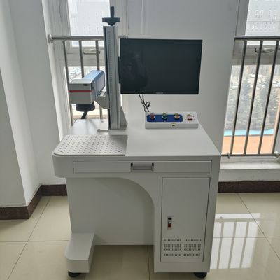 20W 30W 50W 100W Szafkowa Włóknista Laserowa Maszyna do Znakowania dla Biżuterii Złota Stali Nierdzewnej Aluminium